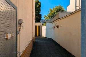 Viel Platz in Kostheim: Mehrfamilienhaus mit 9 Zimmern – Die vollständige Adresse der Immobilie erhältst du vom Anbieter., 55246 Mainz-Kostheim, Wiesbaden – Vorschaubild 2
