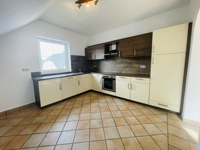 4-Zimmerwohnung im Zweifamilienwohnhaus in ruhiger und ländlicher Lage! Sofort verfügbar!