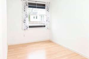 Großzügige 4-Zimmer-Wohnung mit Wintergarten, Balkon und Einbauküche – 37073 Oststadt, Göttingen – Vorschaubild 4