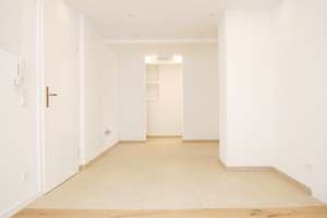 * ERSTBEZUG NACH SANIERUNG* Hochwertige 2,5 ZKB mit Charme im Herzen Friedbergs – Jungbräustraße 18, 86316 Friedberg – Vorschaubild 5