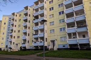 Tortenwohnung im 5. Obergeschoss (mit Video-Rundgang)
