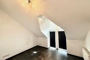 Großes und gepflegtes Wohnhaus in zentraler Ortslage! – Koblenz – Vorschaubild 19