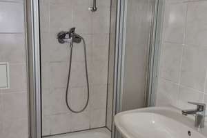 **geräumige 4-R-Maisonette-Wohnung im DG Hinterhaus - 2 Bäder** – Die vollständige Adresse der Immobilie erhältst du vom Anbieter., 2826 Innenstadt, Görlitz – Vorschaubild 9