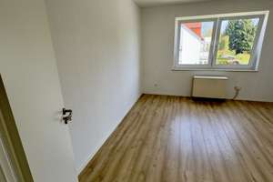 Gepflegte & helle 3‑Zimmer Wohnung mit Balkon in Bielefeld-Gellershagen  – Mergenthalerweg 20, 33613 Schildesche, Bielefeld – Vorschaubild 9