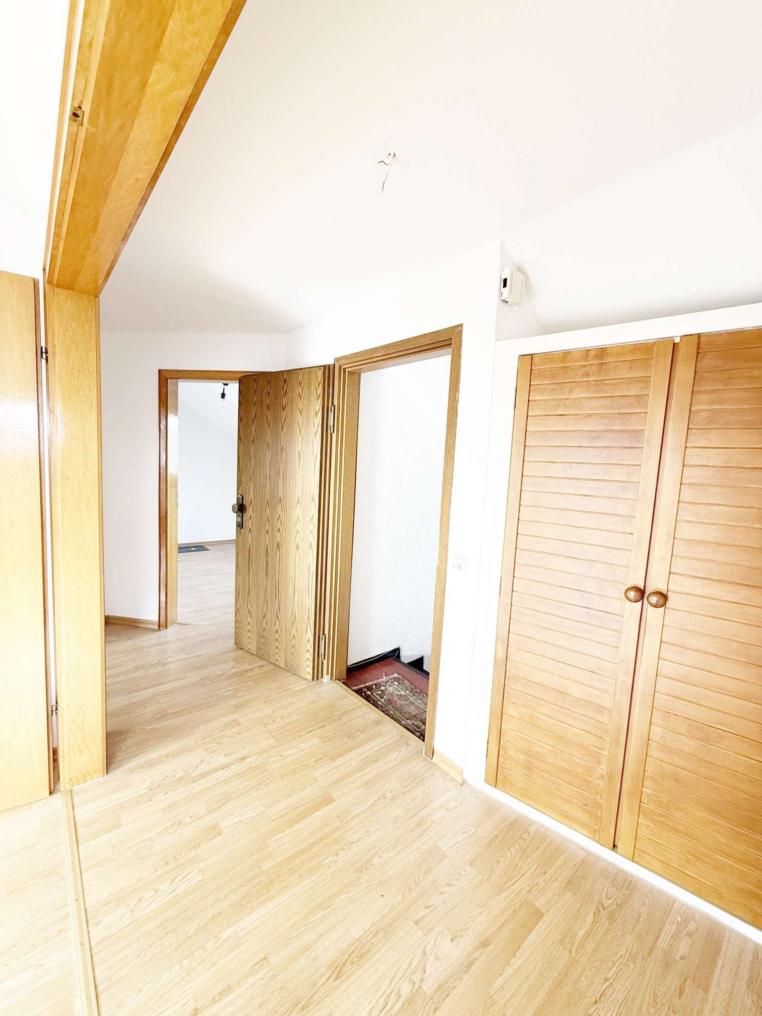 Immobilie in Monheim am Rhein - Mehrgenerationenhaus mit vielseitigem Potenzial. - Bild 31