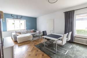 **Exklusives Zweifamilienhaus mit Doppelgarage in begehrter Familienwohnlage** – Die vollständige Adresse der Immobilie erhältst du vom Anbieter., 73033 Göppingen – Vorschaubild 2