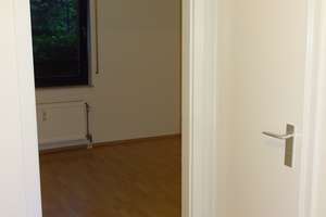 2-Zimmer Wohnung mit Balkon in Düsseldorf-Kaiserswerth – Die vollständige Adresse der Immobilie erhältst du vom Anbieter., 40489 Kaiserswerth, Düsseldorf – Vorschaubild 15