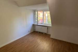 Schicke 2,5-Zi-Wgh mit Einbauküche und Blick ins Grüne in ruhiger Lage von Billstedt – Schleemer Weg 7, 22117 Billstedt, Hamburg – Vorschaubild 2