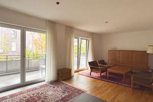 Neuwertige und großzügige 2-Zimmer-Wohnung in zentrale Lage