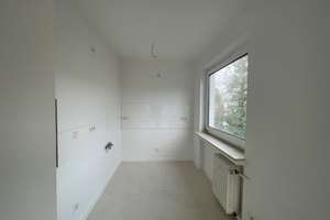 ruhige und helle 2-Zimmer-Wohnung mit Loggia in Bonn-Beuel – Von-Sandt-Straße 91, 53225 Schwarzrheindorf/Vilich-Rheindorf, Bonn – Vorschaubild 3
