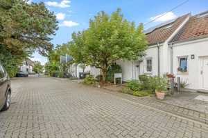 Ihr neues Zuhause: modernes Reihenhaus mit PV-Anlage, Einliegerwohnung, Terrasse & 2 Balkonen – Karlsruhe – Vorschaubild 22