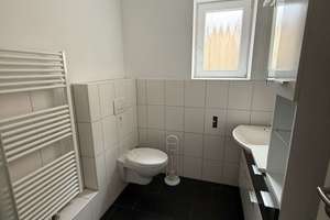 4-Zimmer-Wohnung mit Balkon - bereit für Ihren Einzug! – Traubenstraße 53, 70176 Rosenberg, Stuttgart – Vorschaubild 9