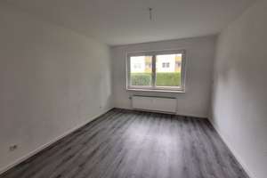 4 Zimmer Wohnung mit Balkon und kleinem Garten + 1 Monat mietfrei Sommeraktion – Töpferhof 10, 49078 Hellern, Osnabrück – Vorschaubild 3
