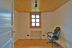 Idyllisch, groß, verkehrsgünstig gelegen. Ein-Zweifamilienhaus, Guxhagen OT – Die vollständige Adresse der Immobilie erhältst du vom Anbieter., 34302 Guxhagen – Vorschaubild 25