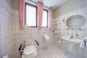 Platz für die ganze Familie: DHH mit 4 Zimmern und 693 m² Grundstück – Die vollständige Adresse der Immobilie erhältst du vom Anbieter., 28277 Kattenesch, Bremen – Vorschaubild 28