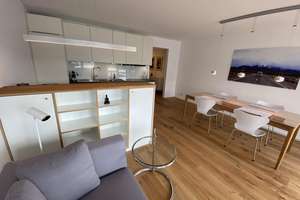 Möblierte Designwohnung, Top-Lage in Köln Bayenthal, Nähe Rhein, Sonnenbalkone, All-in-Miete – Bernhardstr. 147, 50968 Bayenthal, Köln – Vorschaubild 5