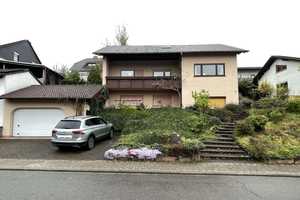 Freistehendes Einfamilienhaus mit ELW in Wallhalben – Sonnenstraße 16, 66917 Südwestpfalz (Kreis) – Vorschaubild 1