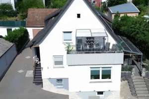 Wohlfühlhaus in bester Lage – Die vollständige Adresse der Immobilie erhältst du vom Anbieter., 74336 Brackenheim – Vorschaubild 1