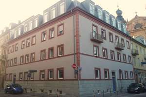 Gepflegt wohnen in A3: Ruhiges, kernsaniertes Appartement mit großem Balkon
