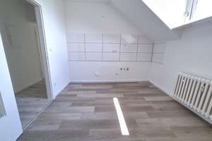 Neues Zuhause. Neue Geschichten. / New home. New stories. – Steigerstraße 18, 47166 Alt-Hamborn, Duisburg – Vorschaubild 12
