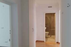 Erstbezug nach Renovierung: Helle 3-Zimmer-Wohnung in ruhiger Lage Schwabing – 80801 Neuschwabing, München – Vorschaubild 6