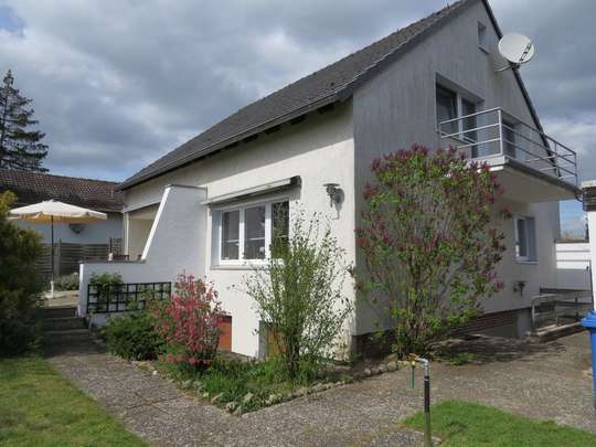 Ihr neues Zuhause?
Großes Einfamilienhaus in Schwülper.