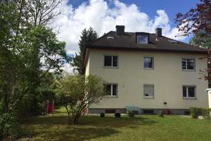 Charmante 3,5-Zimmer-EG-Wohnung mit großem Garten in Trudering