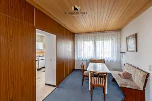 Vater,Mutter,Kind - gern auch mit Oma und Opa
Grosses Haus mit modernisiertem Dach und Ausbaureserv – Die vollständige Adresse der Immobilie erhältst du vom Anbieter., 73630 Remshalden – Vorschaubild 13