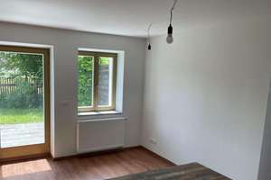 Moderne 2-Zimmer-Wohnung mit großer Terrasse und schönem Garten – Brunnthaler Str. 3, 85649 Brunnthal – Vorschaubild 10