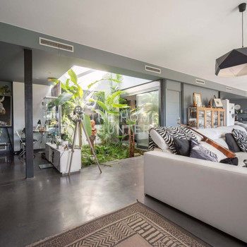 541 m² große Wohnung mit Pool, Aussicht und Terrasse in Mollet de Peralada zu verkaufen