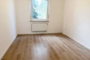 Wunderschöne sanierte 3,5 Zimmer Wohnung große Küche und Garten – Die vollständige Adresse der Immobilie erhältst du vom Anbieter., 46047 Borbeck, Oberhausen – Vorschaubild 3