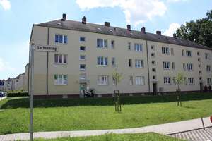 Tolle 2-Raum-Wohnung zum Sofortbezug – Sachsenring 10, 9127 Gablenz, Chemnitz – Vorschaubild 2