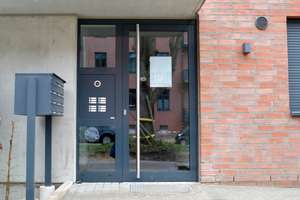 Wohnung mit Balkon und EBK: Exklusive 2-Raum-Wohnung mit gehobener Innenausstattung in Lüneburg – Wismarer Straße 35, 21337 Neu-Hagen, Lüneburg – Vorschaubild 9