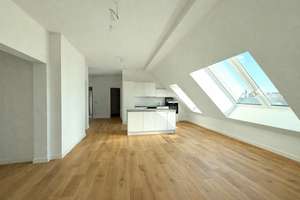 Modernes Wohnen über den Dächern: 4-Zimmer-Erstbezug mit Aufzug, Terrasse und Kochinsel – Bizetstraße 125, 13088 Weißensee, Berlin – Vorschaubild 2