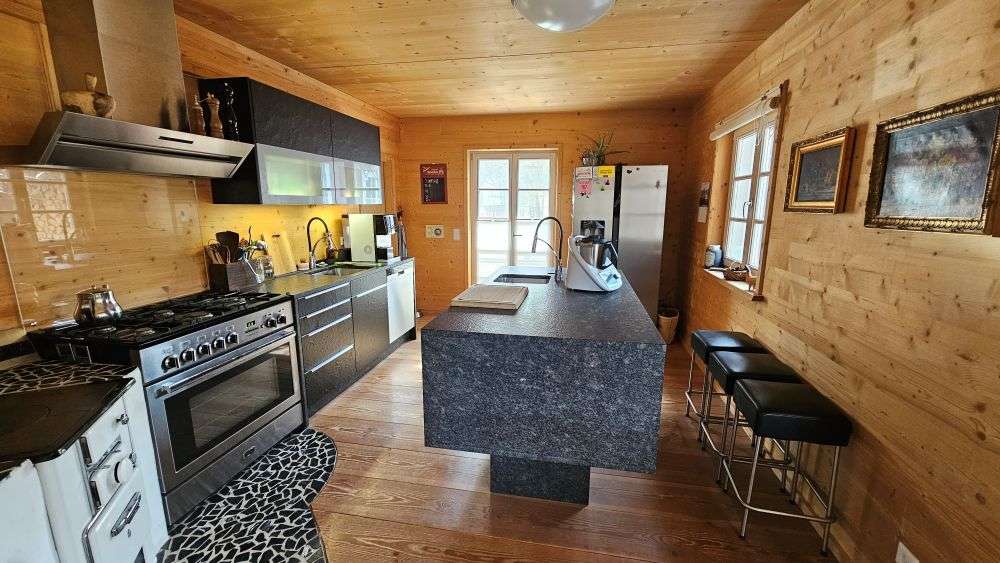 Immobilie in Hardegsen - Exklusives Massivholz-Haus mit vielseitiger Nutzung in idyllischer Lage - Bild 18