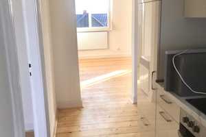 Charmante, klassische, vollständig renovierte Altbauwohnung zu vermieten in Bochum-Linden – Hattinger Straße 768, 44879 Bochum – Vorschaubild 5
