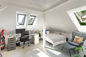 Hochwertig modernisiertes Haus in bester Lage - Provisionsfrei – Die vollständige Adresse der Immobilie erhältst du vom Anbieter., 22359 Volksdorf, Hamburg – Vorschaubild 16