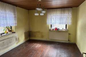 Charmante Stadtvilla mit großem Grundstück und Entwicklungspotenzial in Fürth – Die vollständige Adresse der Immobilie erhältst du vom Anbieter., 90765 Ronhof, Kronach, Fürth – Vorschaubild 3