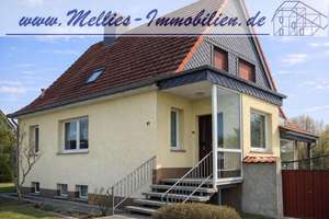 Dieses Einfamilienhaus ist in Massivbauweise mit viel Nebengebäude – Die vollständige Adresse der Immobilie erhältst du vom Anbieter., 29413 Diesdorf – Vorschaubild 1