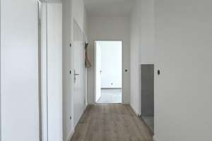 7523 - Sanierte 2-Zimmerwohnung mit gr. Balkon und Tageslichtbad nähe Günther-Klotz-Anla – Die vollständige Adresse der Immobilie erhältst du vom Anbieter., 76135 Weststadt, Karlsruhe – Vorschaubild 17