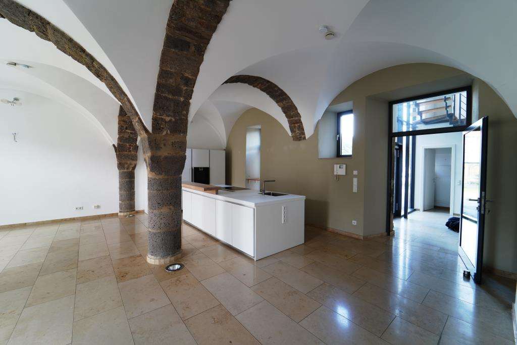 Immobilie in Lich - So einzigartig wie Sie ! Das besondere und moderne  Wohlfühl-Haus in historischem Ambiente. - Bild 4