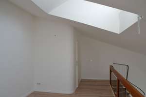 Stilvolle Atelier-Wohnung im 22. Stock mit Weitblick in Stuttgart-Asemwald (provisionsfrei) – 70599 Asemwald, Stuttgart – Vorschaubild 15