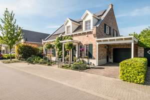 Neuer Preis 575.000,- Euro!! Freistehend Einfamilienhaus in   beliebten  Wohngebiet von Gronau. – Uferblick 4, 48599 Gronau (Westfalen) – Vorschaubild 1