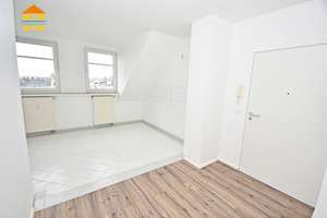 Moderne Dachgeschosswohnung mit Aufzug und guter Raumaufteilung! – Gießerstraße 31, 9130 Sonnenberg, Chemnitz – Vorschaubild 9