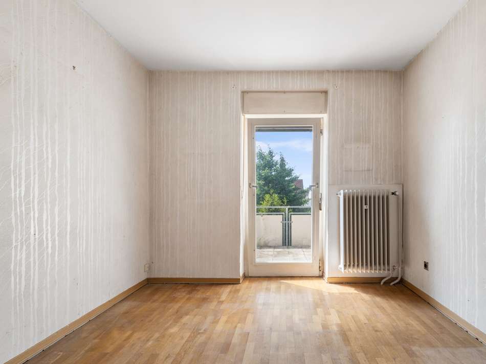 Zimmer 1 OG mit Zugang zur Dac