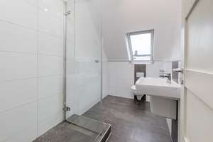 HH-LOHBRÜGGE - Großzügiges Zweifamilienhaus auf tollem Grundstück und familienfreundlicher Lage – Die vollständige Adresse der Immobilie erhältst du vom Anbieter., 21031 Lohbrügge, Hamburg – Vorschaubild 21