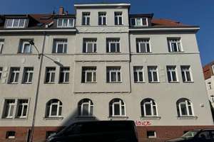 2-Raum-Dachgeschoss-Wohnung mit Parkett in ruhiger Lage – Giordano-Bruno-Straße 7, 4249 Großzschocher, Leipzig – Vorschaubild 4