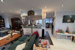 Dreifamilienhaus mit einer modernen Maisonettewohnung, einem großen Garten und einer Vierfachgarage! – Die vollständige Adresse der Immobilie erhältst du vom Anbieter., 47138 Obermeiderich, Duisburg – Vorschaubild 4