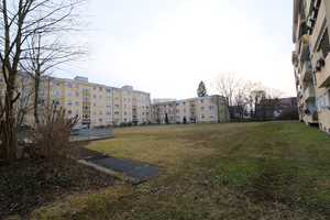 3-Zimmerwohnung in toller und ruhiger Lage von Zerzabelshof - Balkon und Einbauküche vorhanden – Nürnberg – Vorschaubild 30