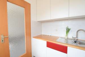 AIGNER - Lichtdurchflutetes Dachgeschoss-Apartment mit Balkon – Die vollständige Adresse der Immobilie erhältst du vom Anbieter., 80997 Allach, München – Vorschaubild 5